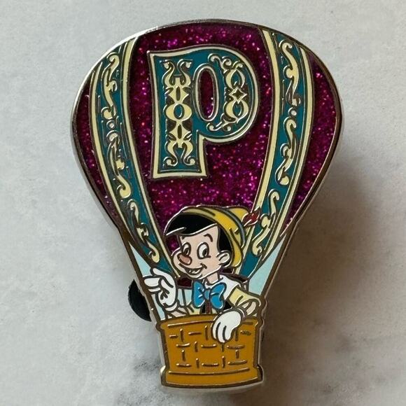 Disney Pin Adventure Is Out There Mystery Balloon Pinocchio trading collectible - Picture 1 of 2